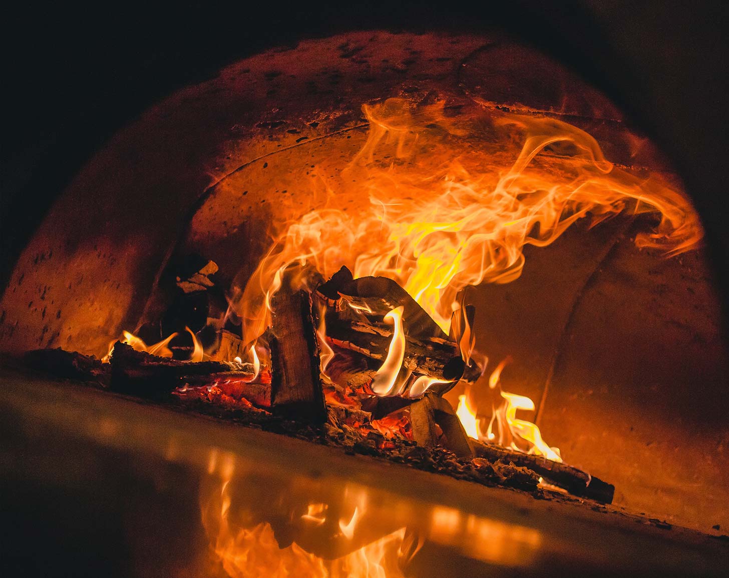 Pizza oven flames